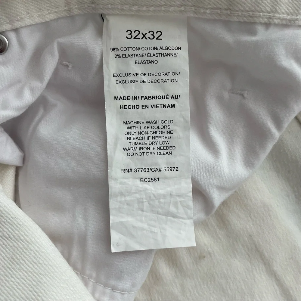 NWT Perry Ellis White Men’s Slim Fit Straight Leg Low Rise Stretch Jeans 32x32